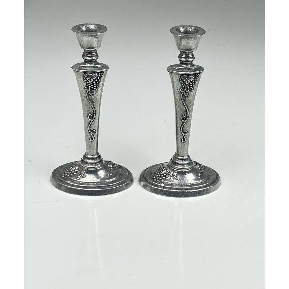Vintage 1997 Carson Pewter Taper Candle Holder Pair of 2 Vineyard Grapes 7.5” CC